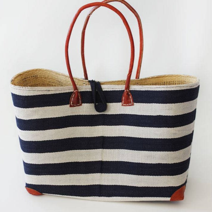 Woven Beach basket with leather handles