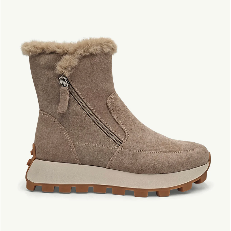 Julz Jet Beige Boot