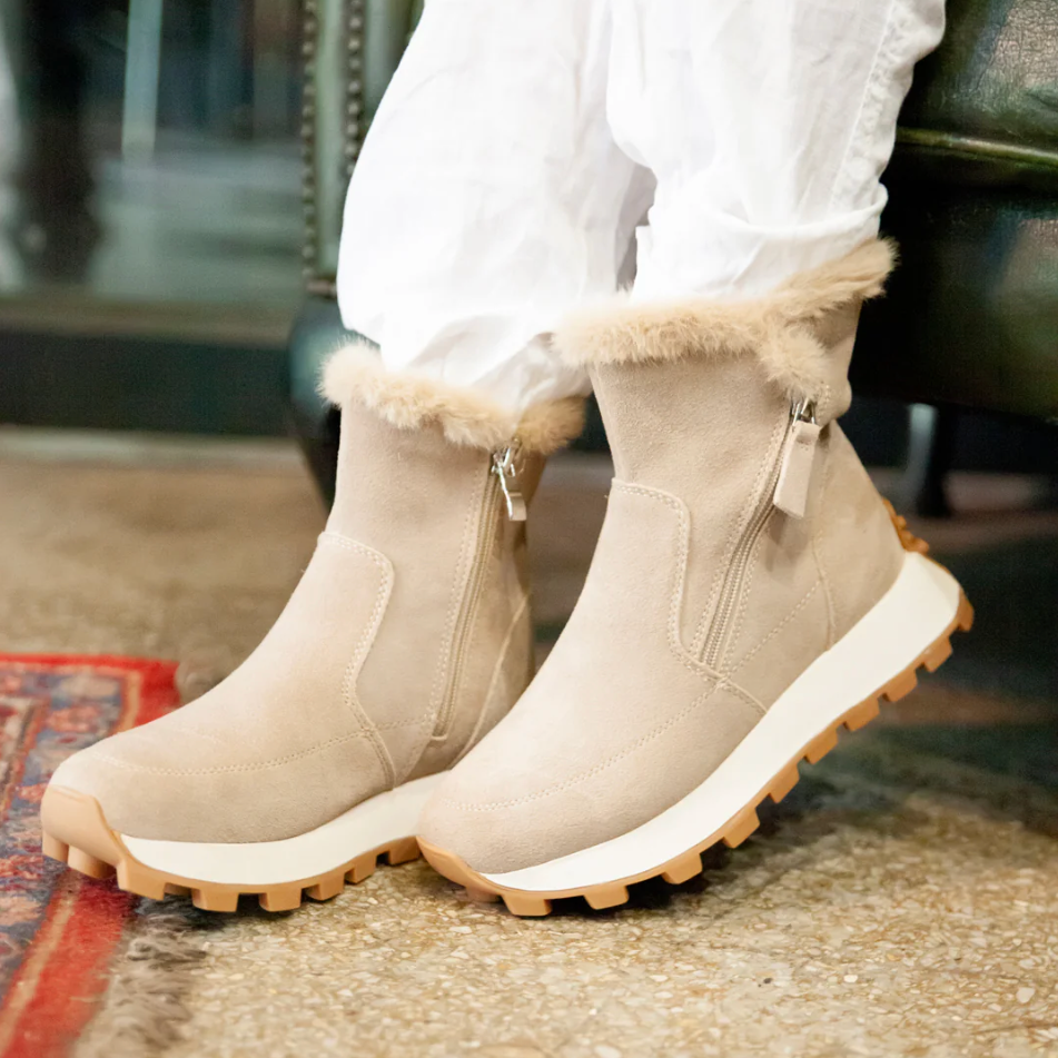 Julz Jet Beige Boot