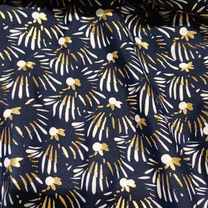 Navy and Gold Daisy